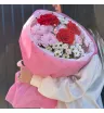 Букет хризантем, французских роз и сантини 2