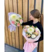Букет из одноголовой хризантемы, альстромерий и диантусов