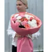 Сборный букет из пионовидной розы, хризантемы и диантуса
