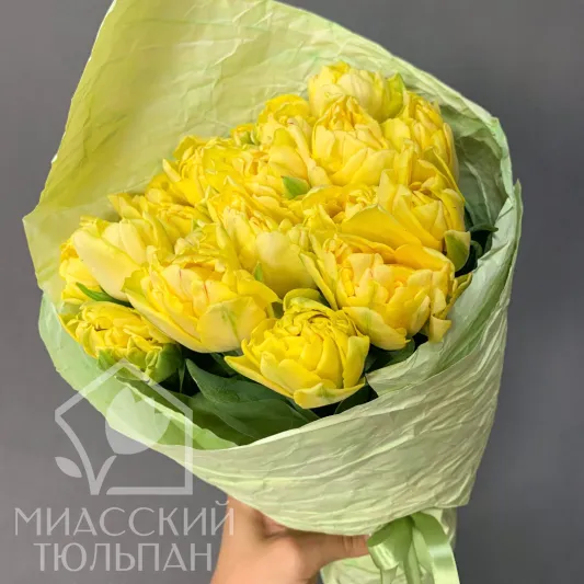Монобукет пионовидных тюльпанов