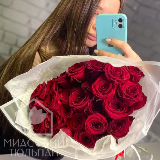 Букет красных роз