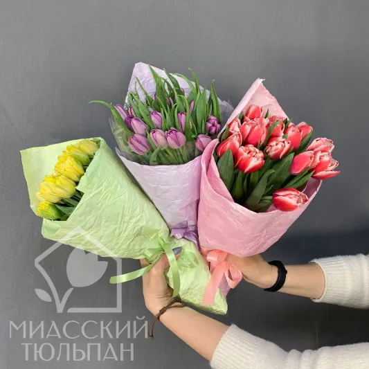 Букет пионовидных тюльпанов 19